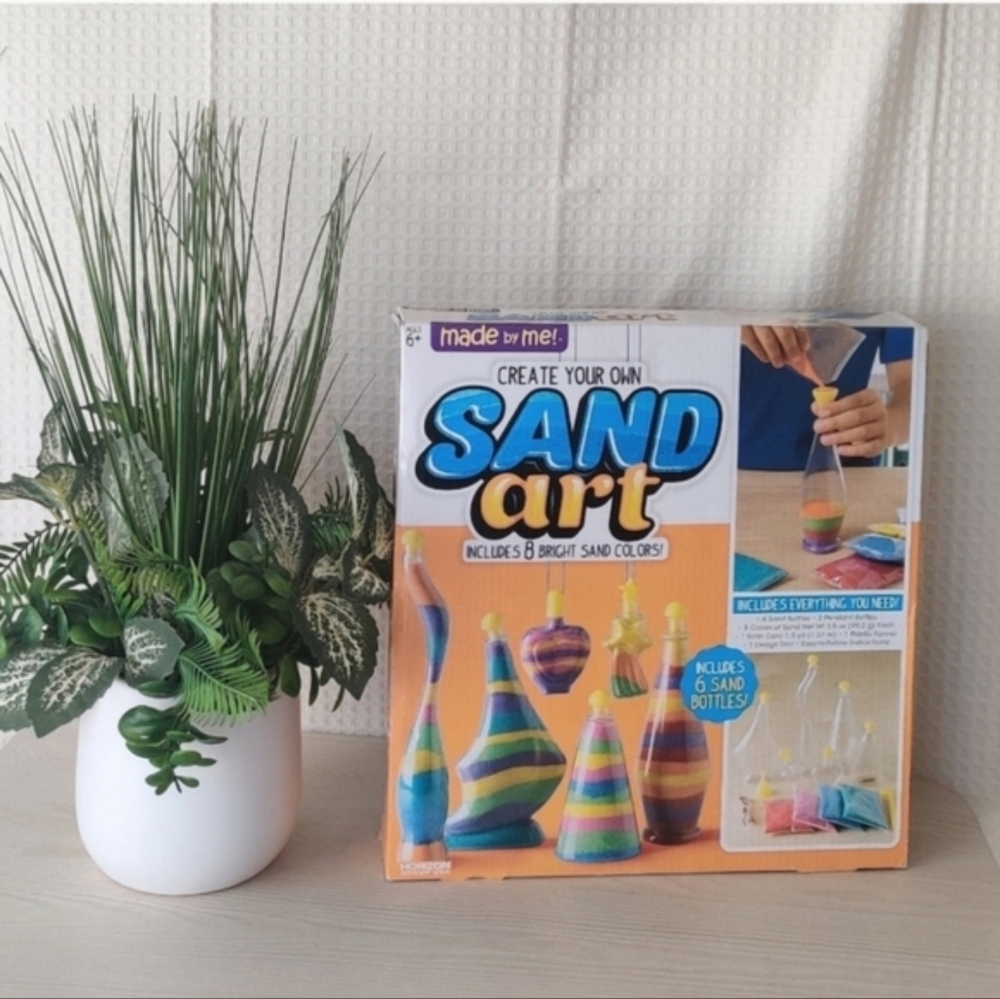 Made by Me! Create Your Own Sand Art Kit Box